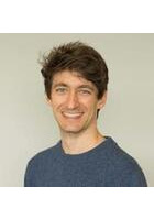 Dr. med. univ. Lennart Weitgasser 