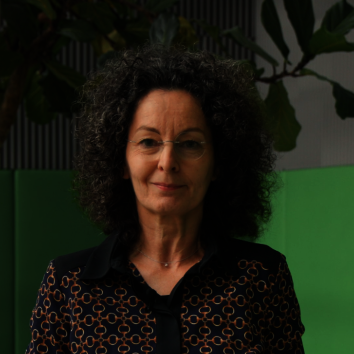 Mag.a Barbara Karitnig, Gesamtleitung & Studiengangsleitung „Management“