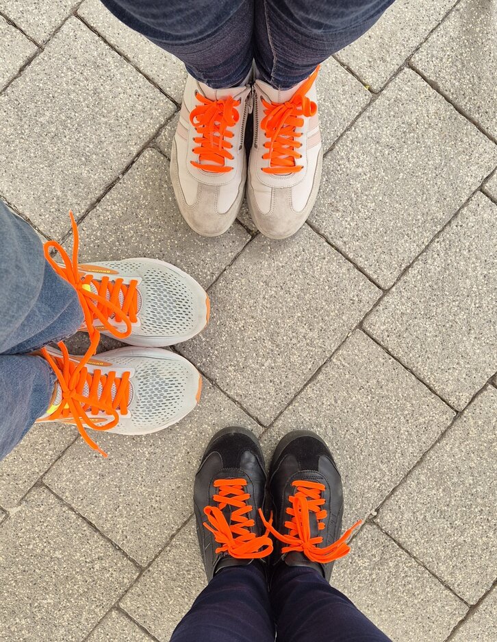 Schnür die Schuhe für axSpa