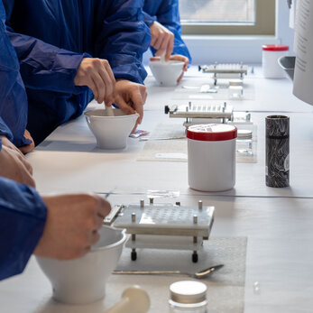 Schülertage am Institut für Pharmazie der PMU