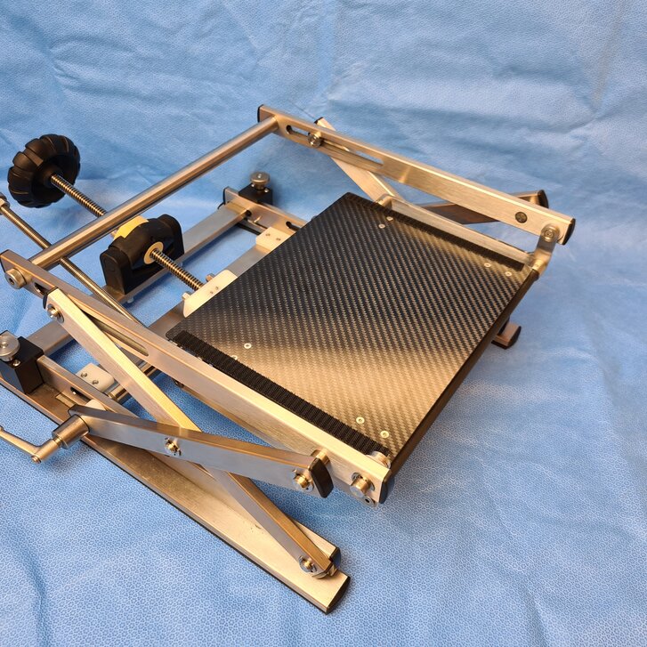 Functional prototype of the Head Positioning Device (HPD)