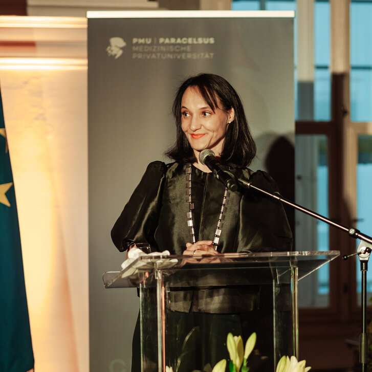 Inauguration der PMU Rektorin Annemarie Weißenbacher