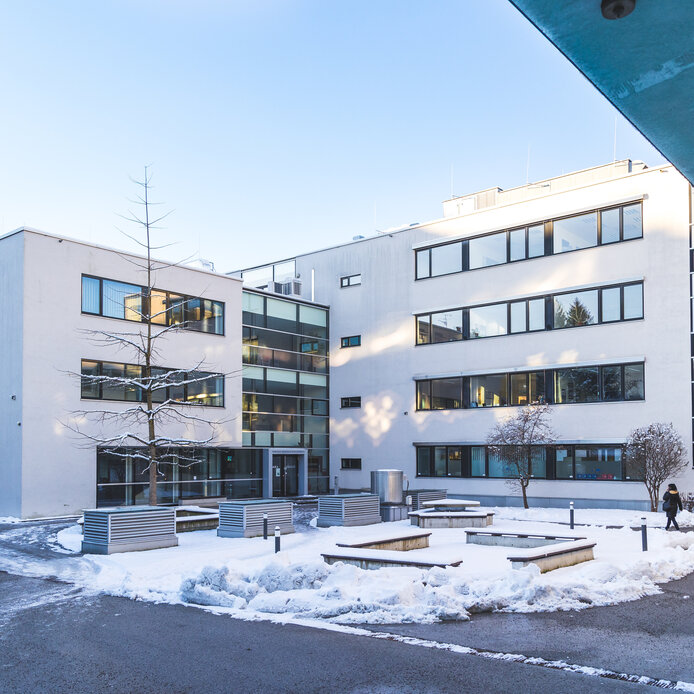 WHO Collaborating Centre for Nursing Research and Education