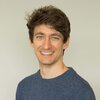 Dr. med. univ. Lennart Weitgasser 