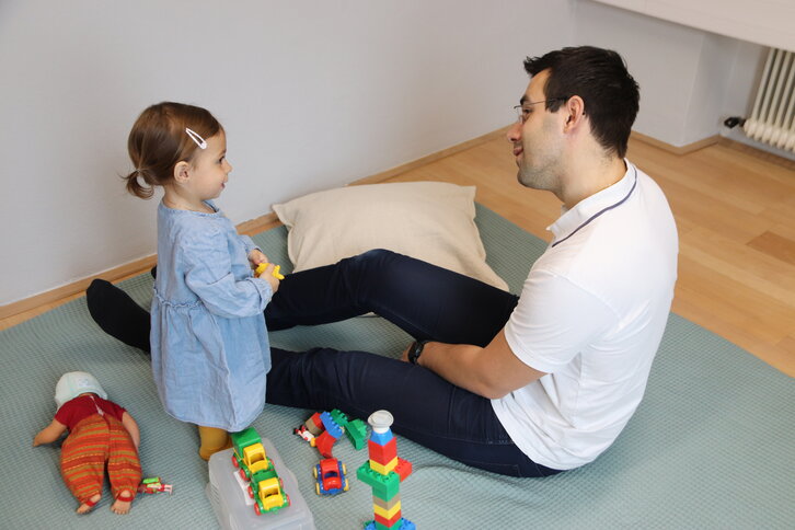 Vater Interaktion Tochter