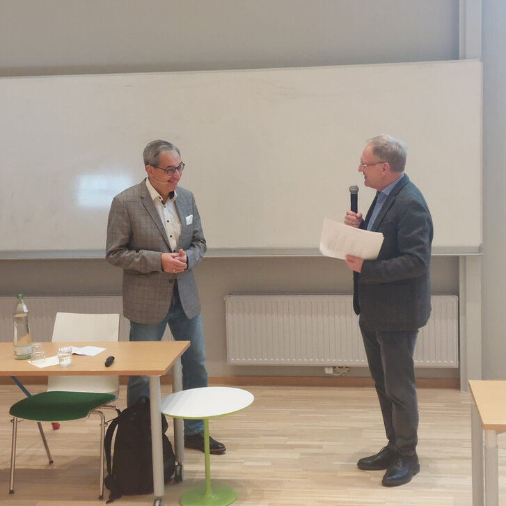 Vortrag von renommiertem Professor über Medizinalcannabis