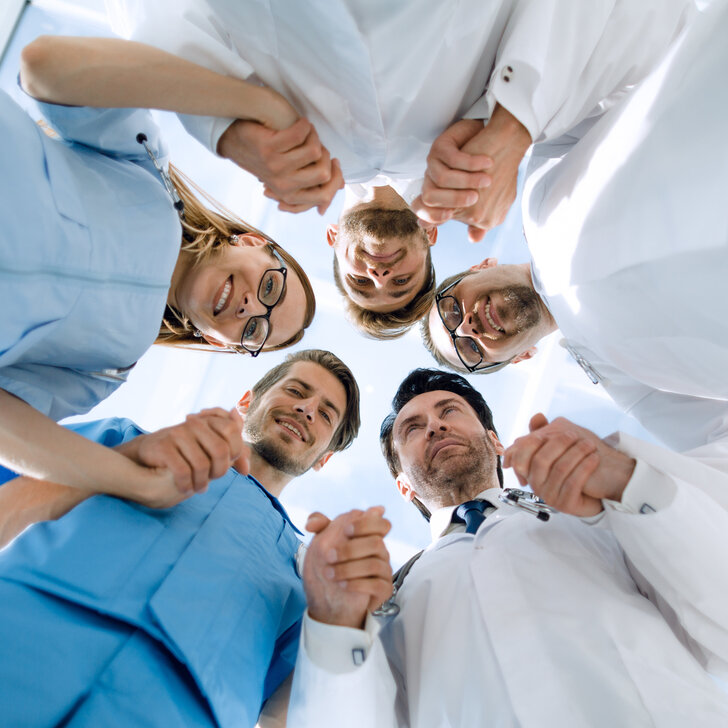 Interprofessionelles Team im Gesundheitssektor